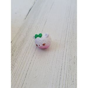 MGA 2018 mini teddy bear strawberry face doll accessory toy figure